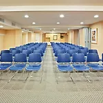 Holiday Inn Express & Suites Langley By Ihg