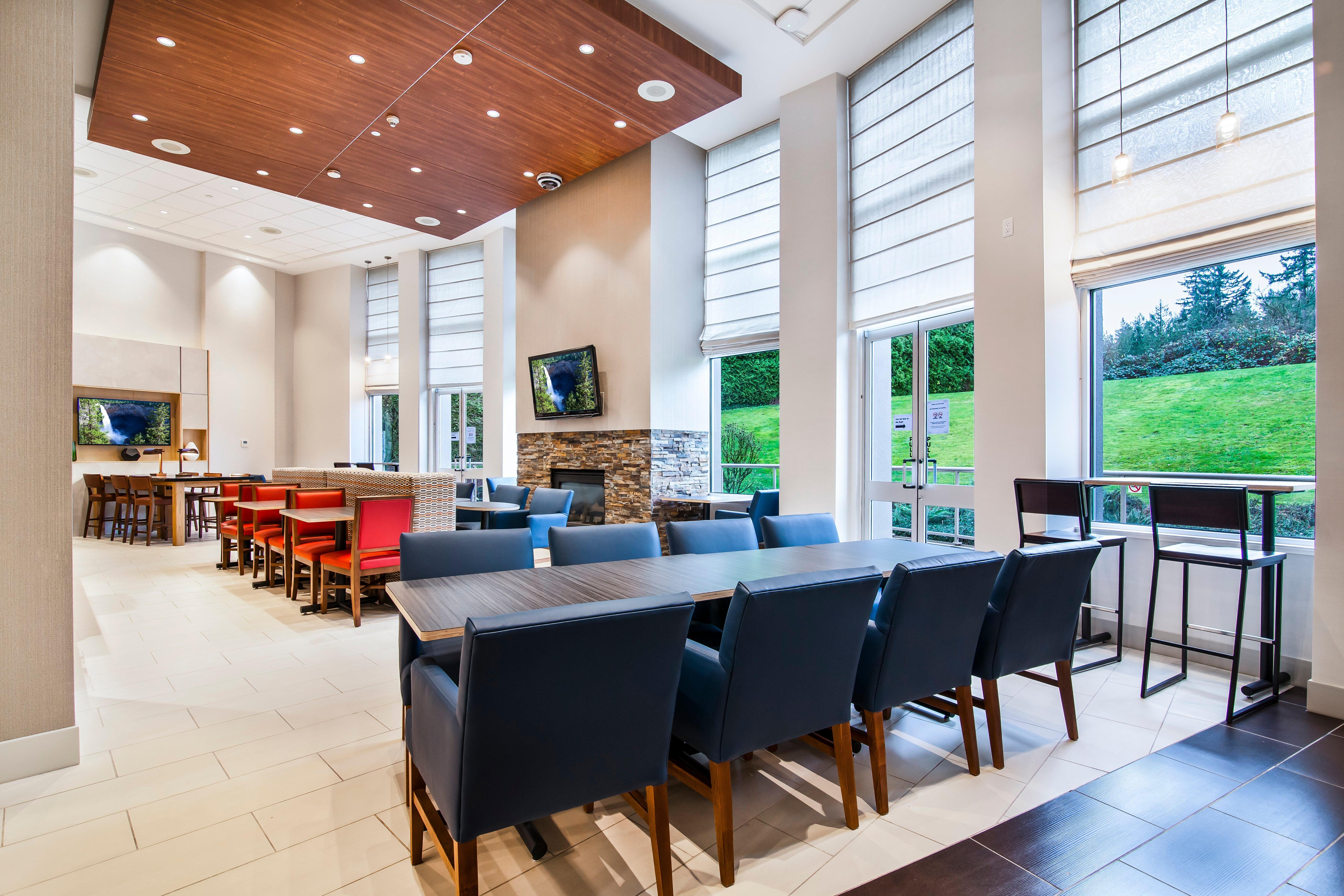 Express & By Ihg 3* Langley