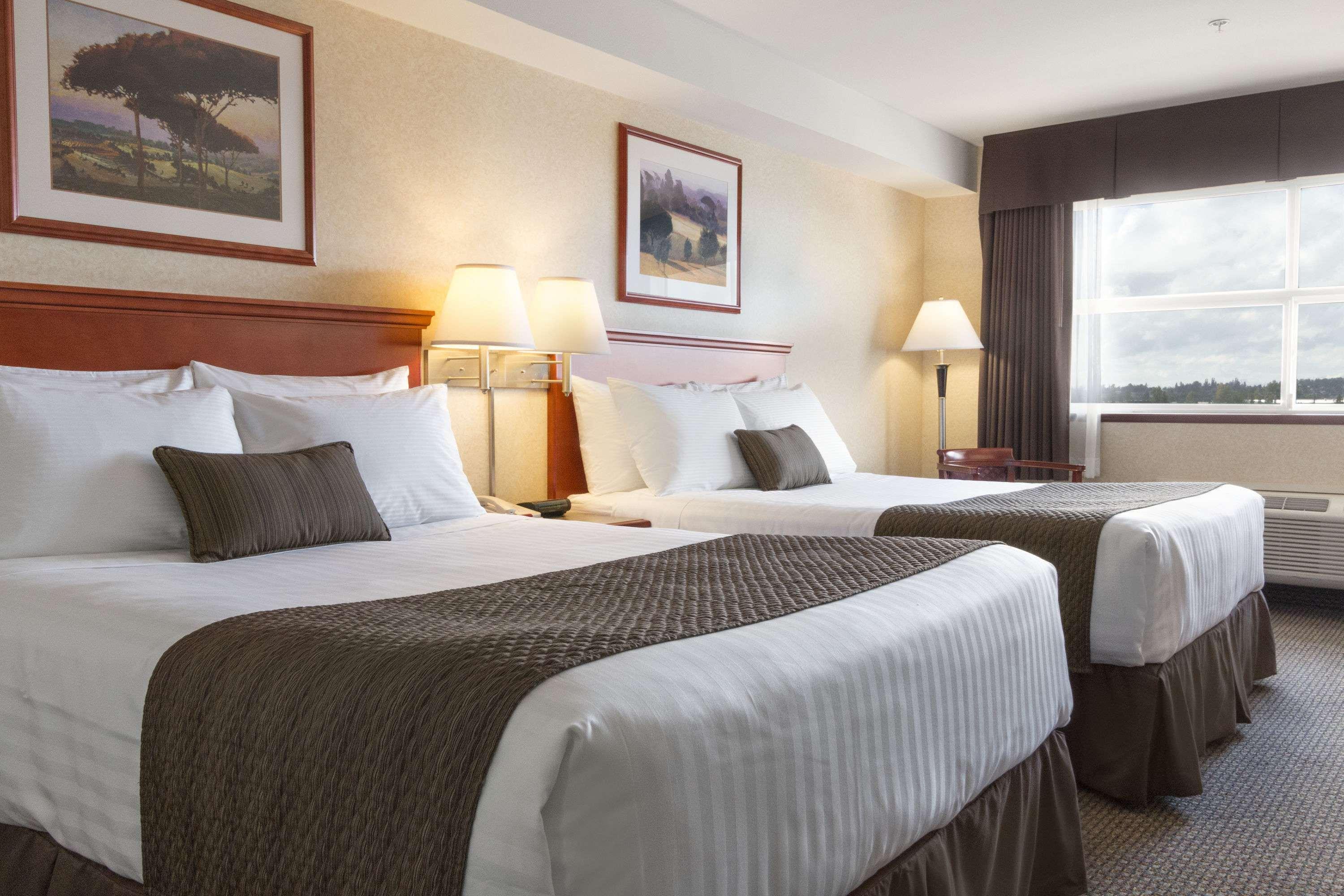 Hotell Days & By Wyndham 3*