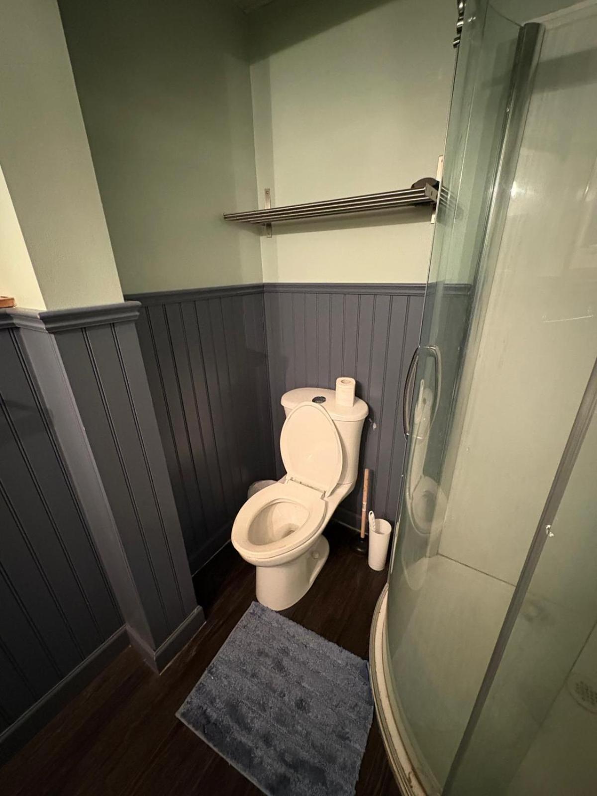 - Cozy Budget Room- 5 Min From Downtown