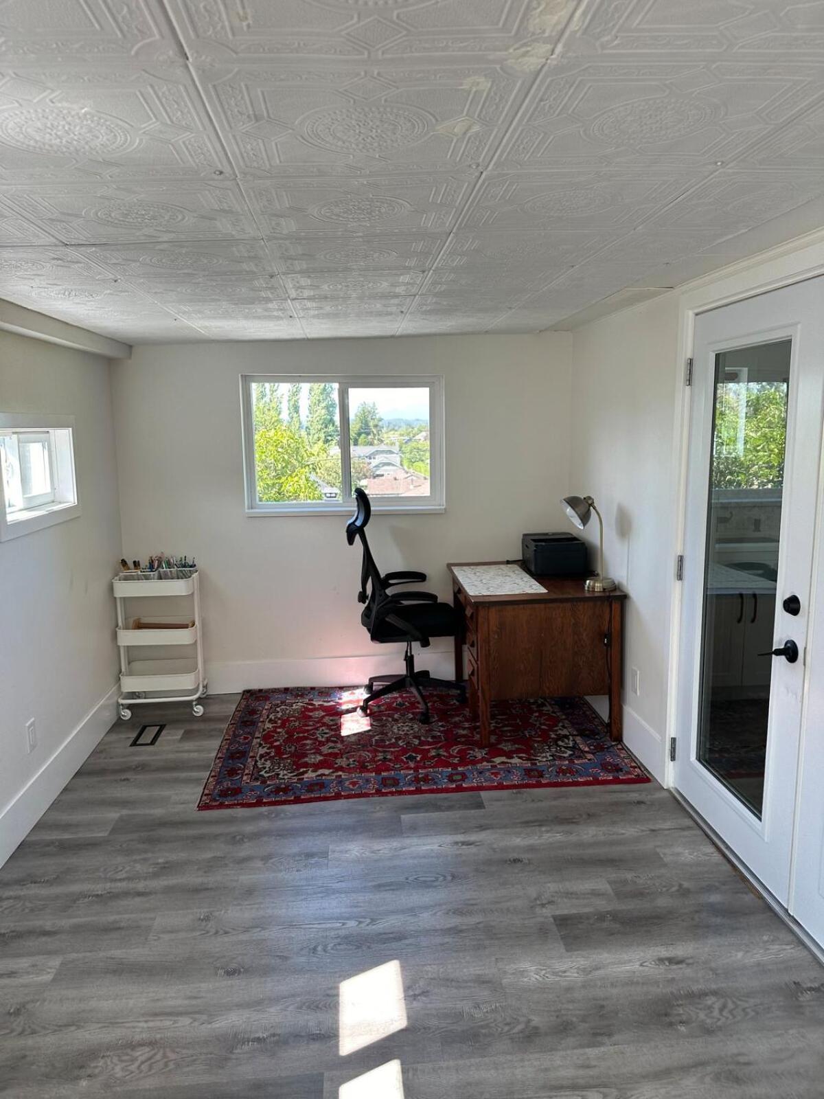 Apartment Spacious 3 Bedroom 2 Living Renovated House
