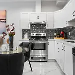 Willow Suite