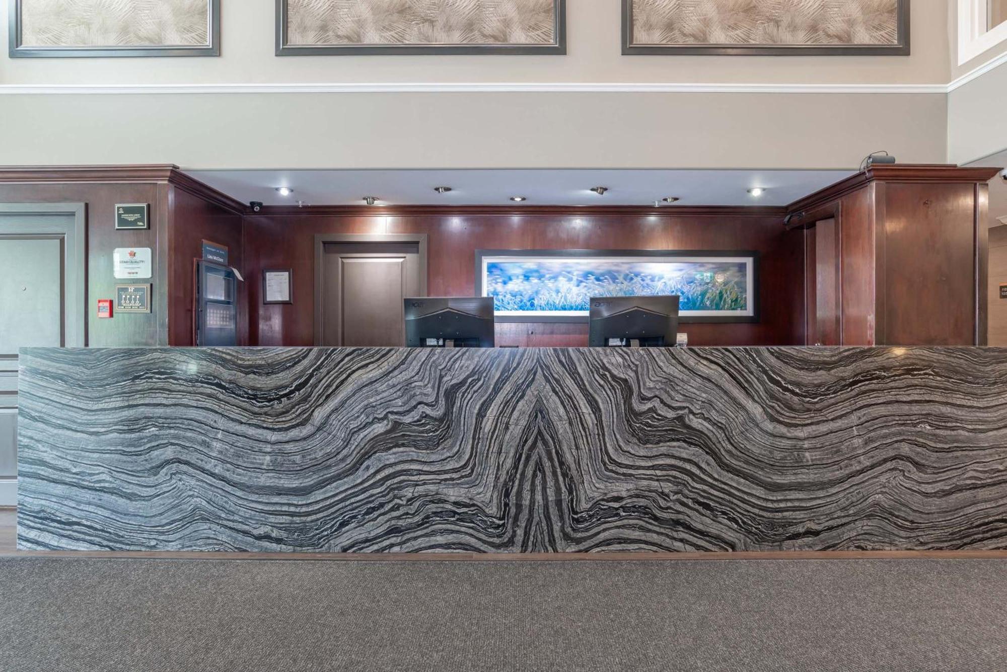 Sandman Hotel